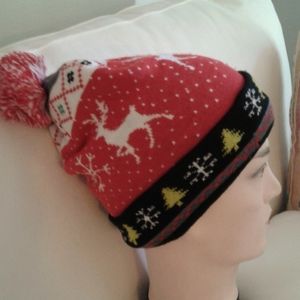 Reindeer, Snow and trees beanie